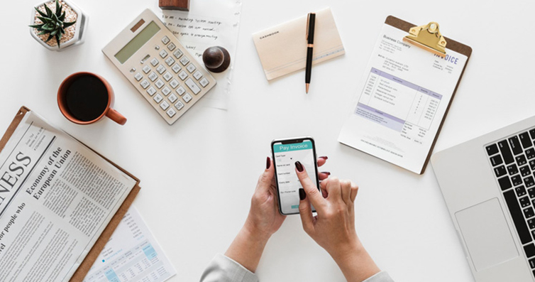 >
							
								<div class=